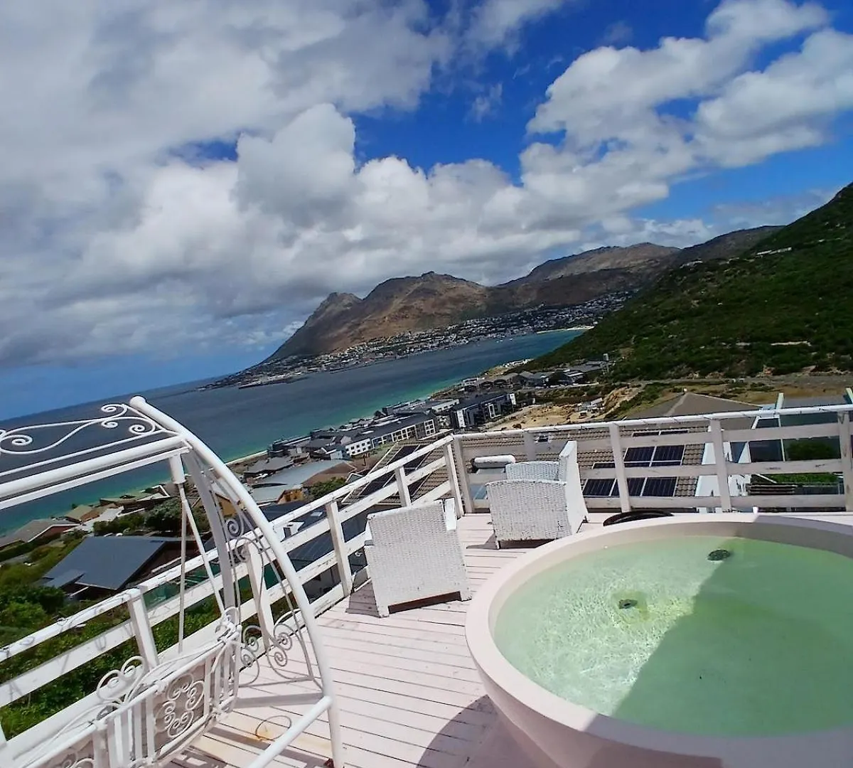 Sea Rose Cottage With Hot Tub Dido Valley 0*,  南アフリカ